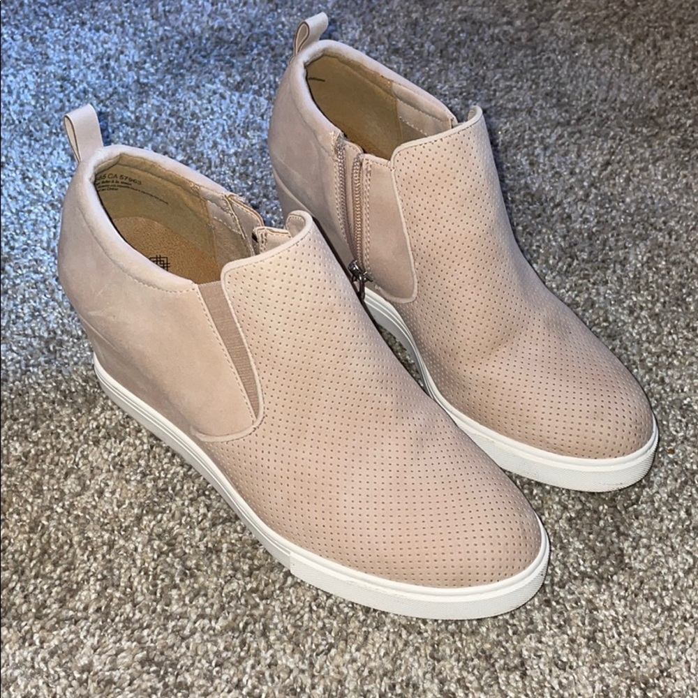 Sneaker wedges